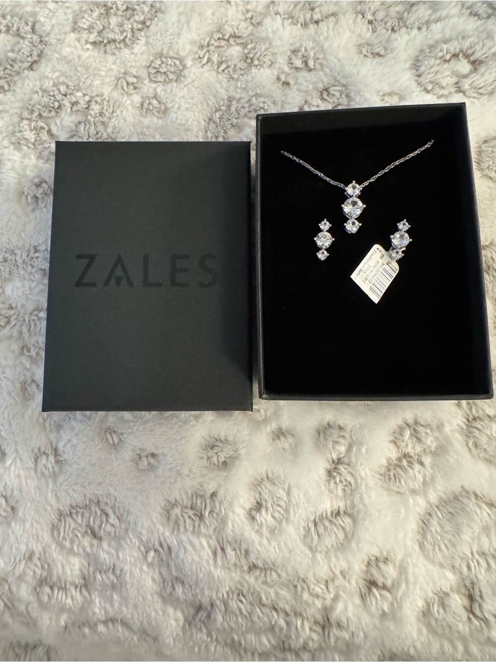 Zales White Sapphire Necklace & Earrings Jewelry Set
